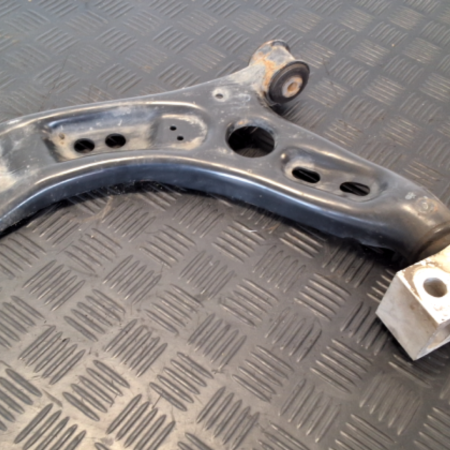 VW Passat  Querlenker vorne links