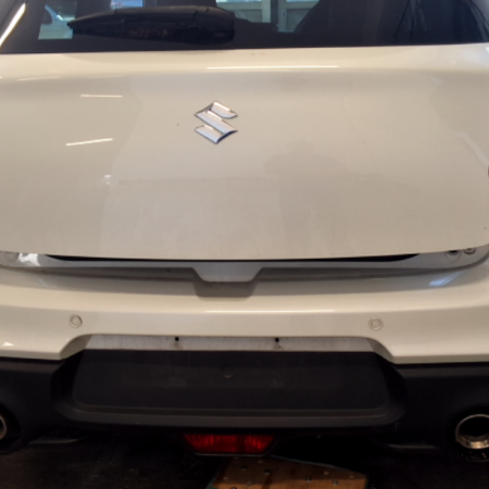 Suzuki Swift  Stossstange Stossfänger hinten