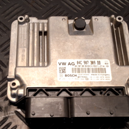 VW Golf  Motorsteuergerät