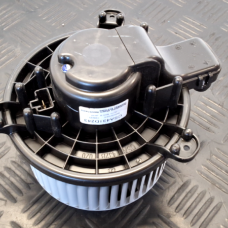 Suzuki Swift  Gebläsemotor Lüfter