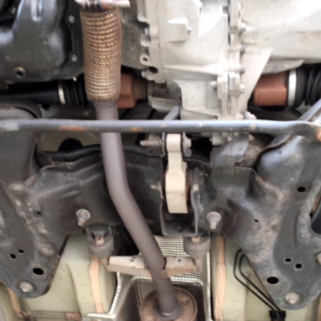 Citroen C3  Achs vorne Achskörper