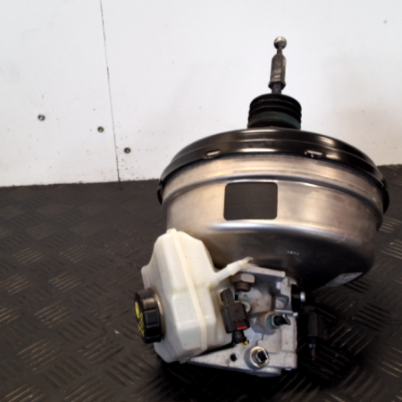 Audi A5  Bremskraftverstärker