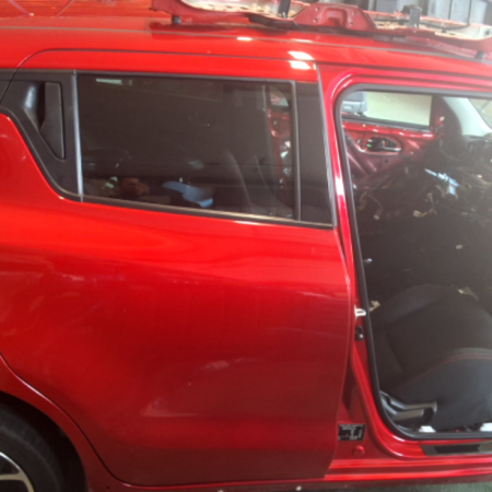 Suzuki Swift  Türe hinten
