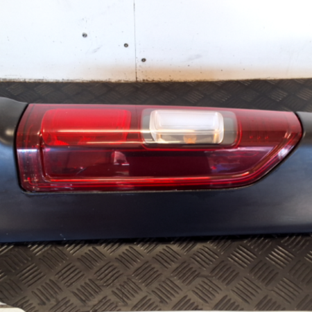 Opel Vivaro  Rückleuchte rechts