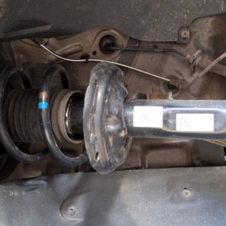 Skoda Octavia  Federbein Stossdämpfer vorne