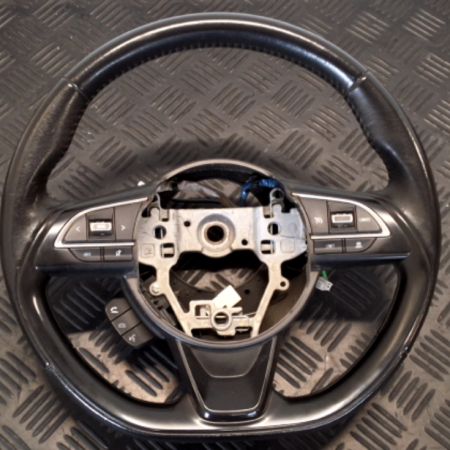 Suzuki Swift  Lenkrad