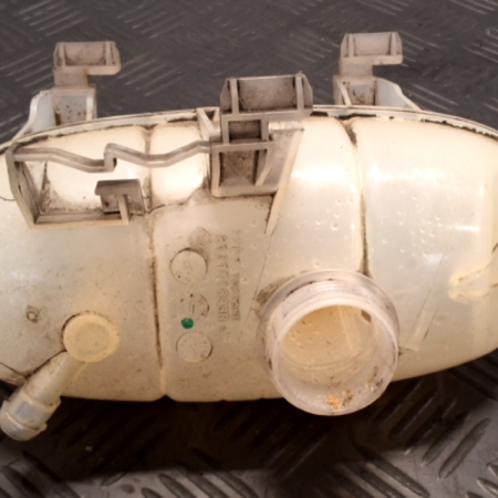 Opel Vivaro  Ausgleichsbehälter