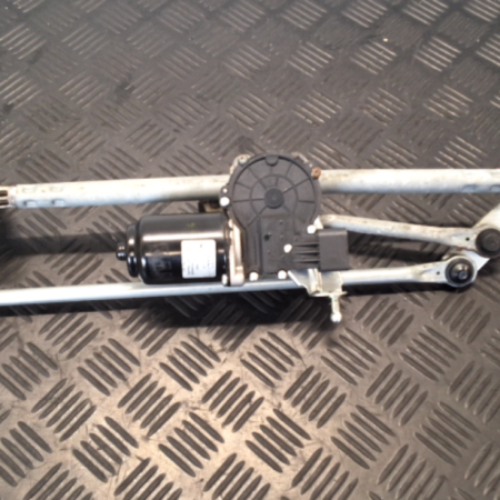 Audi A1  Wischermotor vorne