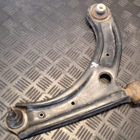 Suzuki Swift  Querlenker vorn rechts