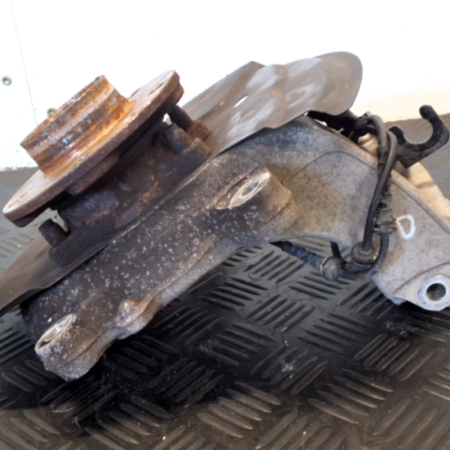 Renault Scenic  Achsschenkel vorn rechts