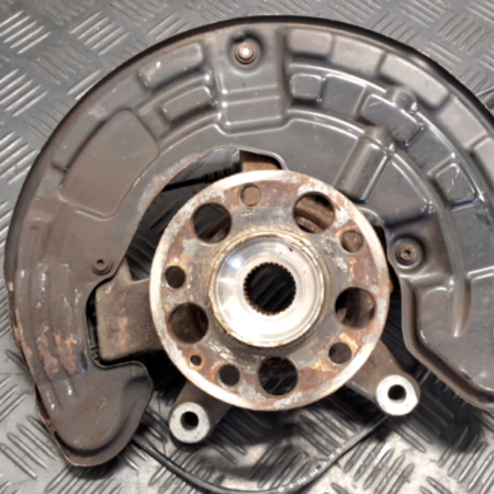 Mercedes-Benz A-CLASS  Achsschenkel vorn rechts