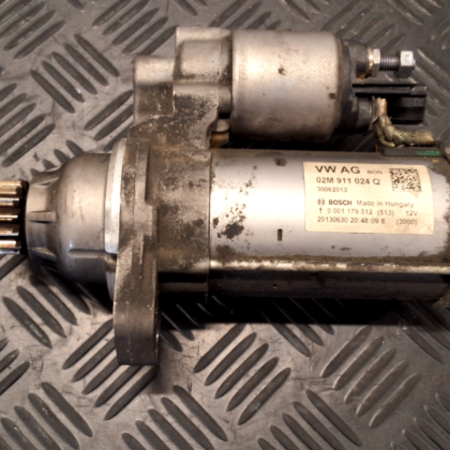 VW Golf  Anlasser