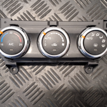 Mazda CX-3  Heizungsregulierung Klimabedienteil