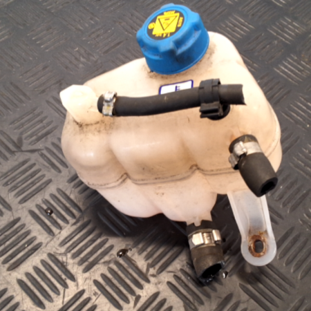 Fiat 500  Ausgleichsbehälter