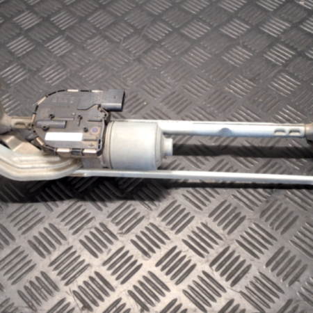 VW Golf  Wischermotor vorne