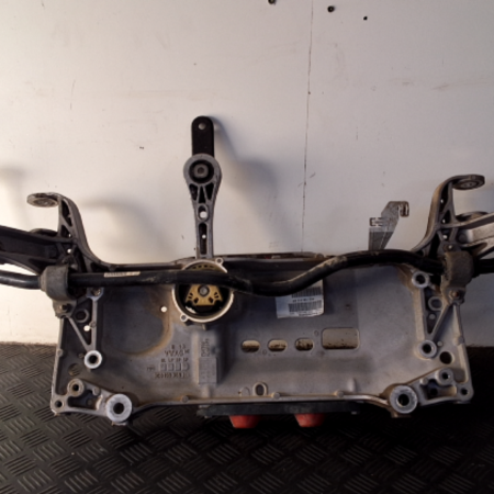VW Tiguan  Achs vorne Achskörper