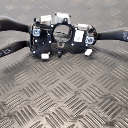 VW Tiguan  Kombischalter Blinkerschalter