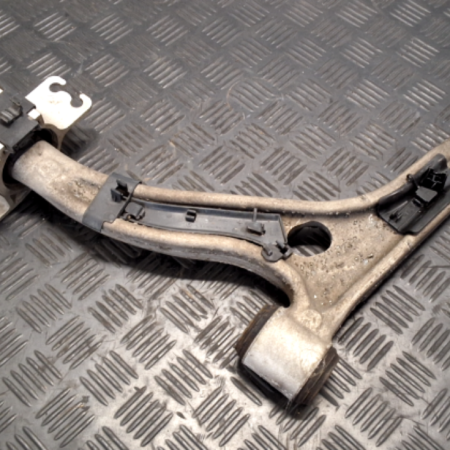 Mercedes-Benz A-CLASS  Querlenker vorne links