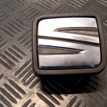 SEAT Leon  Embleme