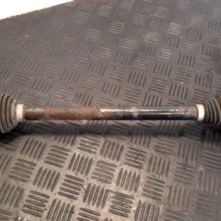 VW Tiguan  Antriebswelle hinten links