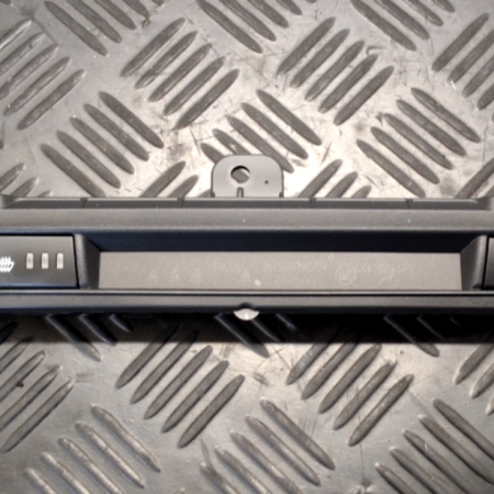 Mazda CX-3  Schalter Sitzheizung