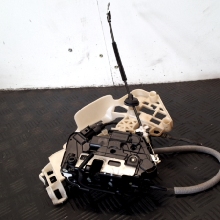 VW Tiguan  Türe hinten