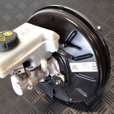 VW Golf  Bremskraftverstärker