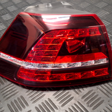 VW Golf  Rückleuchte links