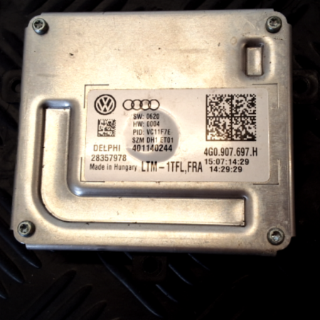 Audi TT  Xenonsteuergerät