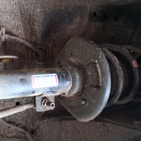 Suzuki Swift  Federbein Stossdämpfer vorne