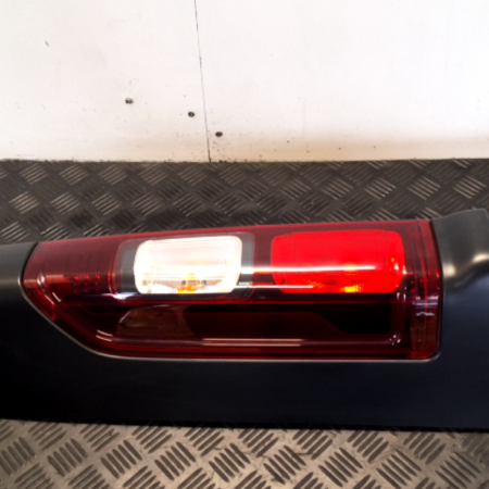 Renault Trafic  Rückleuchte links