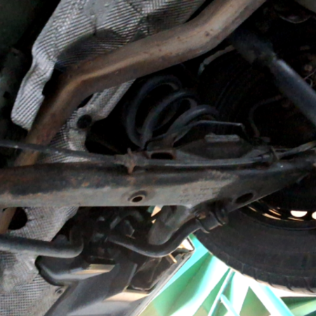 VW T5  Achsschenkel hinten rechts