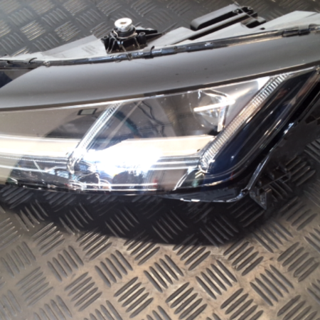 Audi TT  Scheinwerfer links