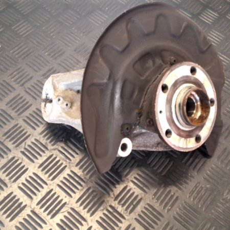 Audi TT  Achsschenkel vorne links