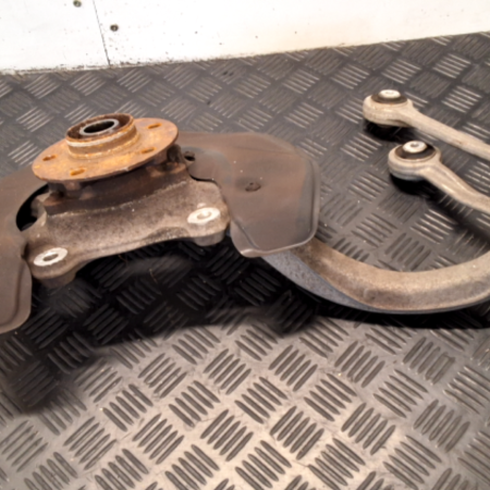 Audi Audi SQ5 Achsschenkel vorne links