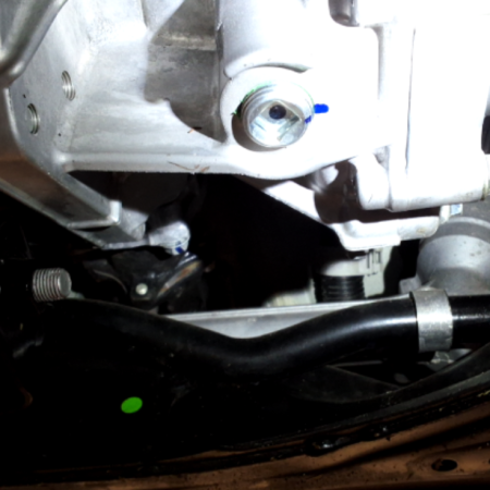 Suzuki Swift  Lenkgetriebe