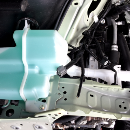 Suzuki Swift  Behälter Waschanlage