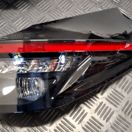 Toyota Yaris Cross  Rückleuchte rechts