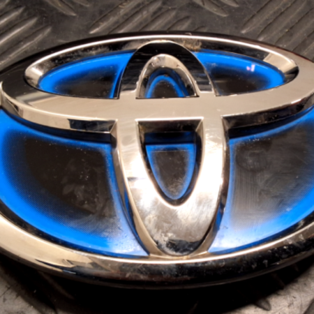 Toyota Yaris Cross  Embleme