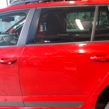 Skoda Octavia  Türe hinten