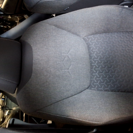 Toyota Yaris Cross  Beifahrersitz