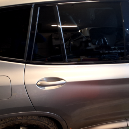 BMW ix3  Türe hinten