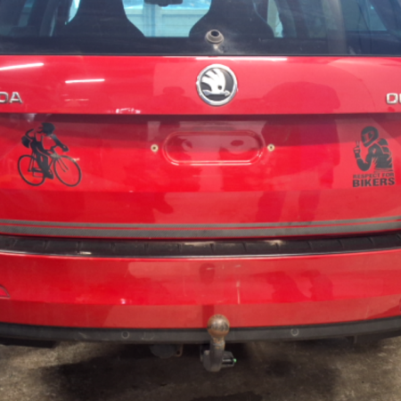 Skoda Octavia  Stossstange Stossfänger hinten