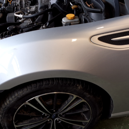 Subaru Brz  Kotflügel vorn