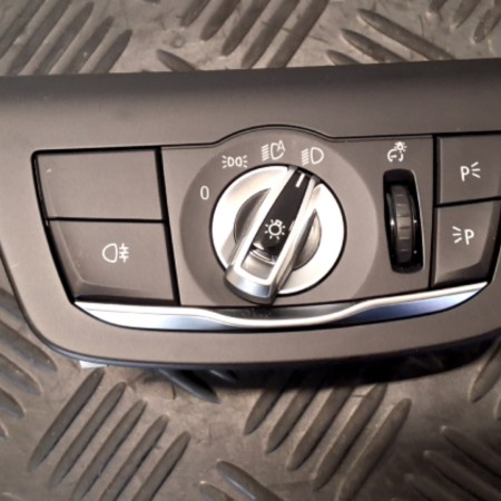 BMW ix3  Lichtschalter