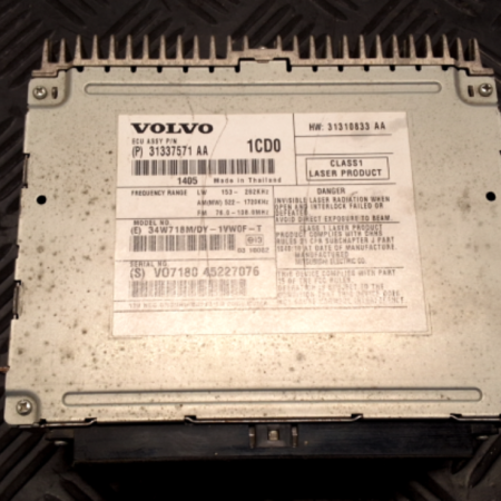 Volvo V40  Radio