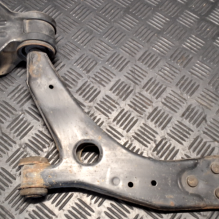 Volvo V40  Querlenker vorne links