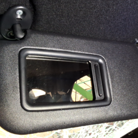 Toyota Yaris Cross  Sonnenblenden