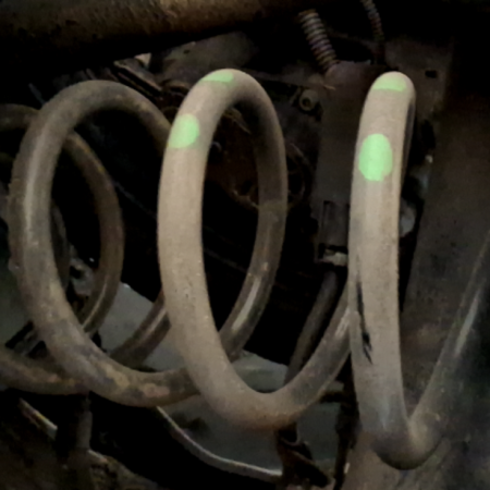 Toyota Yaris Cross  Federn hinten