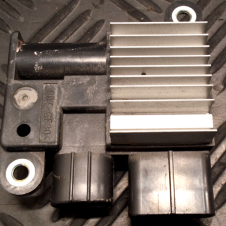 Toyota Yaris Cross  Komfortsteuergerät